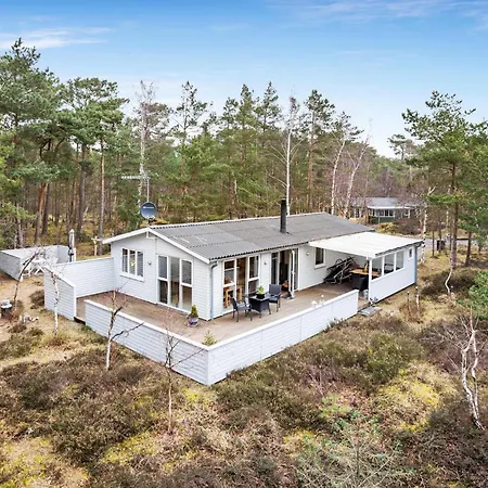 Strandbyskoven Iii * Neksø